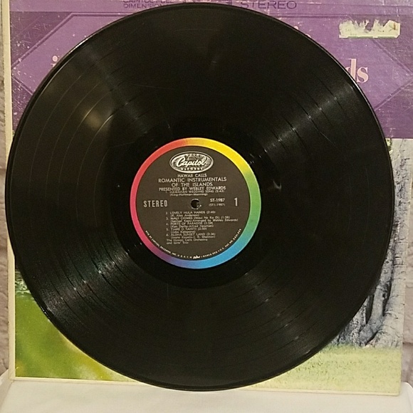 Webley Edwards ‎– Hawaii Calls - Picture 4 of 5